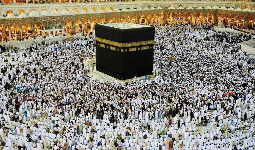 Government to Refund Rs3.45 Billion to 66,000 Pilgrims from Hajj 2024; Announces New Packages for Hajj 2026