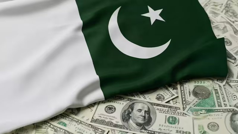Pakistan’s Public Debt Surges Past USD 286 Billion in Fiscal Year 2025, Raising Economic Concerns