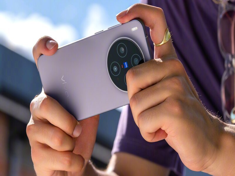 Vivo X300 Officially Unveiled with Major Upgrades Over X200 Pro Mini