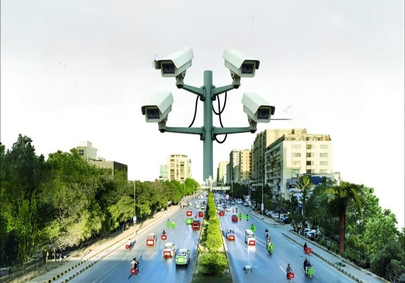 Karachi to Get 12,000 Traffic Cameras as DIG Announces Major Overhaul in Traffic Management