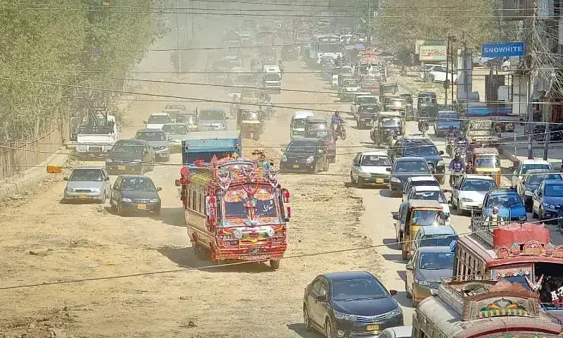 Karachi Bus Owners Challenge E-Challan System in Sindh High Court, Term Fines ‘Unjust and Unlawful’