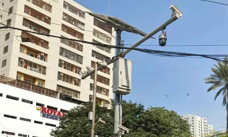 Karachi Police Recover Missing Safe City Camera Distribution Box from Clifton