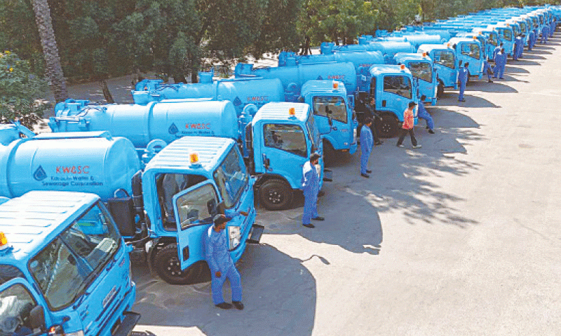 Karachi Enhances Sewerage Cleanup Operations with Deployment of 20 New “Blue Trucks”