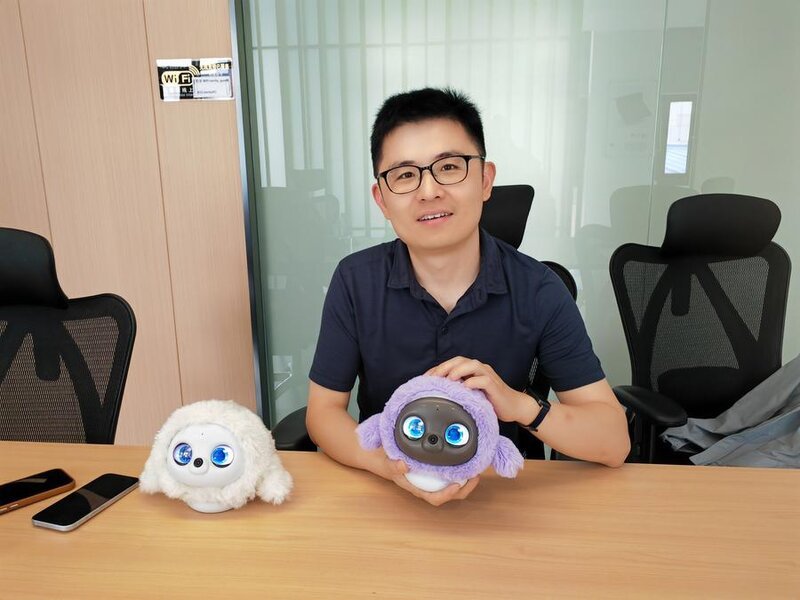 China Unveils World’s First Self-Aware AI Pet ‘Pawbie’ at Shenzhen Tech Conference