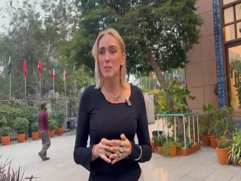 Swedish Muralist Domi Forrest Praises Pakistan’s Hospitality While Creating Symbolic Murals at World Culture Festival in Karachi