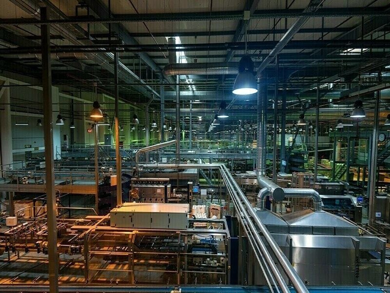 Pakistan’s Large-Scale Manufacturing Rebounds 4.08% in Q1 FY26