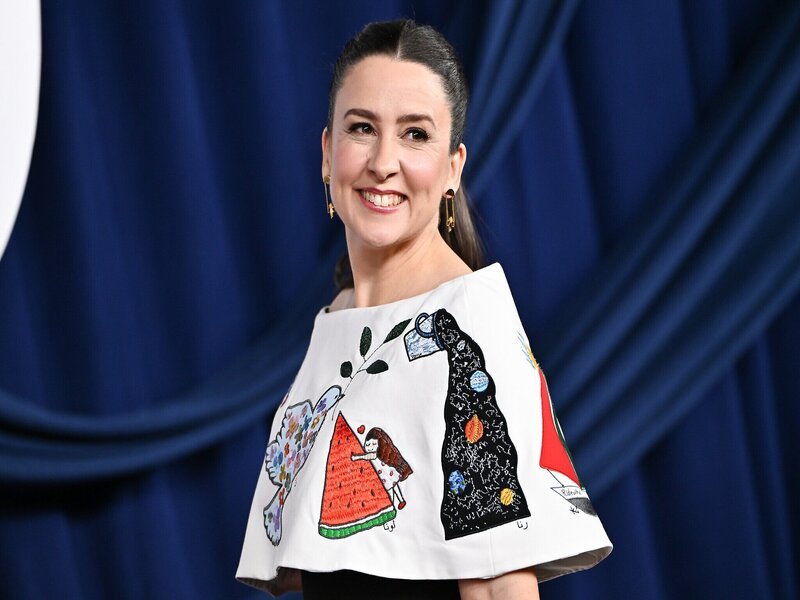 Kids’ YouTuber Ms Rachel Wears Gaza Children’s Artwork on Gown at Glamour Women of the Year 2025 Awards