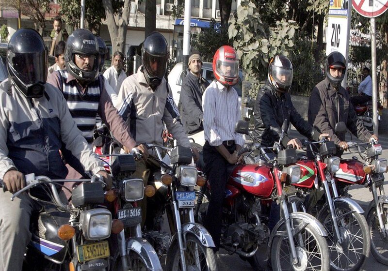 Karachi Announces New Rule for Motorcyclists on Shahrah-e-Faisal