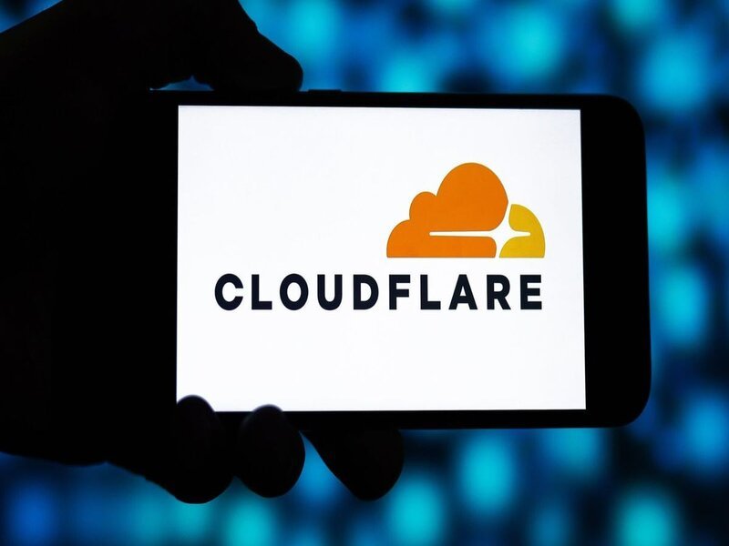 Major Cloudflare Outage! Thousands of Websites, X & ChatGPT Suffer Global Disruptions