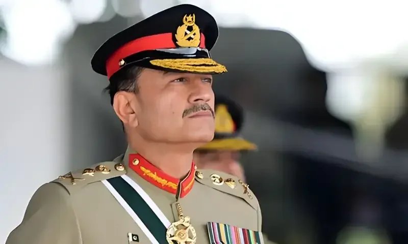 COAS Field Marshal Syed Asim Munir Honoured with Guard of Honour at GHQ
