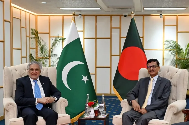 Bangladesh Signals Strategic Possibility of Joining Regional Bloc with Pakistan Excluding India