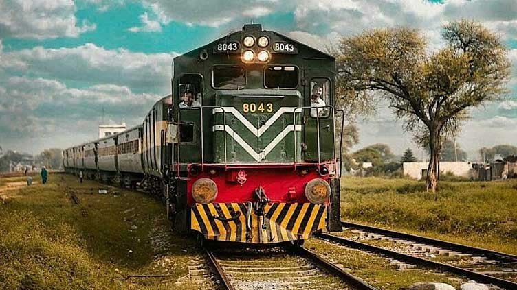 Pakistan Railways Paid Over Rs 110 Million in Bogus Electricity Bills, Inquiry Reveals
