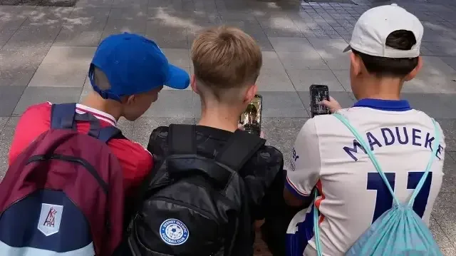 Australia Bans Social Media for Children Under 16, Blocking TikTok, Instagram, YouTube, and Facebook