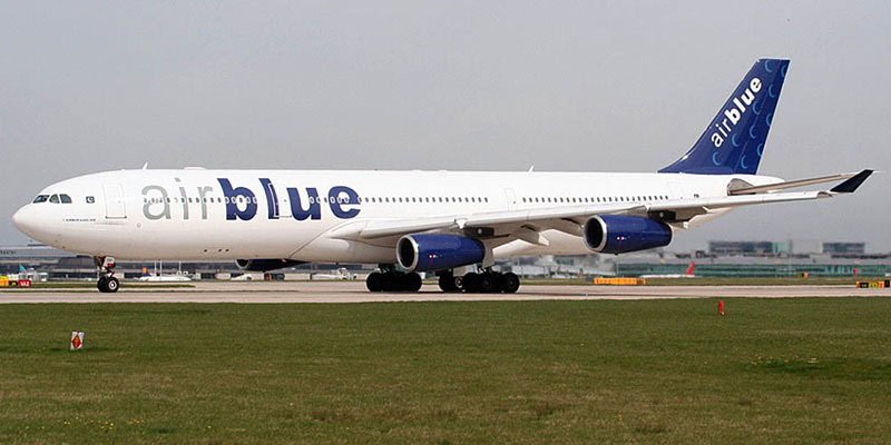 Airblue Ticketing Staff Allegedly Tear Passenger’s Passport at Karachi Airport, Flight to Jeddah Missed