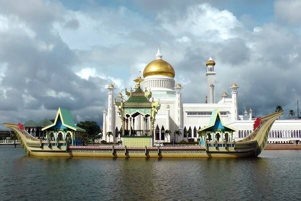 Pakistan HEC Announces Fully Funded Brunei Scholarships for 2026–2027 Academic Year