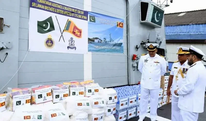 Pakistan Navy Sends Humanitarian Aid to Sri Lanka Following Cyclone Ditwah Devastation