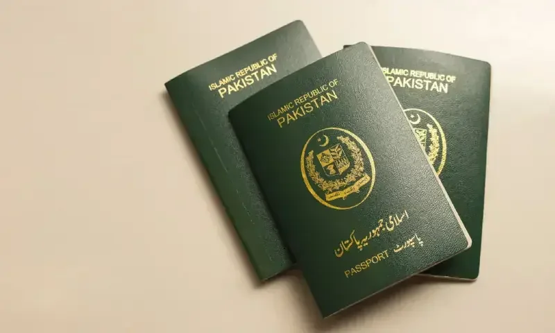 Pakistan Issues Record 5.57 Million Passports in 2025 as Modernization Clears Backlog