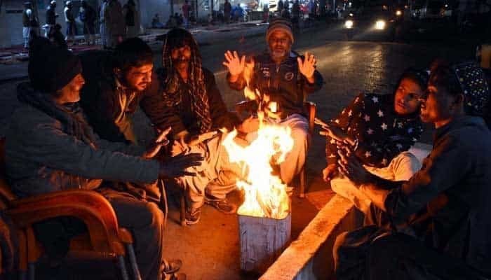 Karachi Experiences Coldest Night of the Winter Season