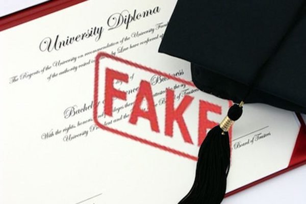 Indian Police Confiscate More Than 100,000 Fake Degrees Across 22 Universities