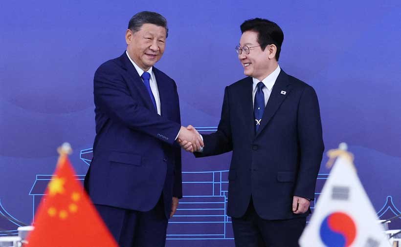 Xi Jinping to Host South Korean President Lee Amid Regional Tensions
