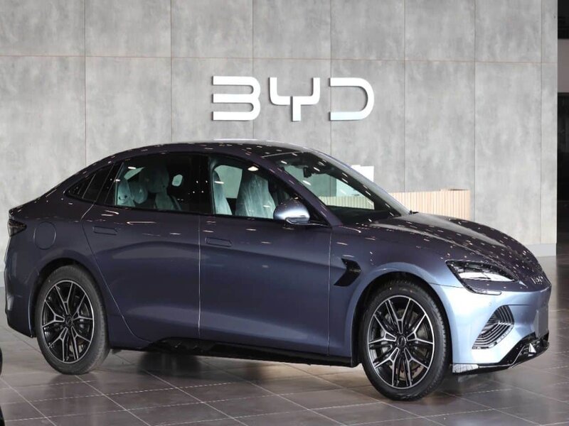 BYD Sells 4.6 Million Vehicles in 2025, Becomes First NEV Maker to Surpass 1 Million Overseas Sales