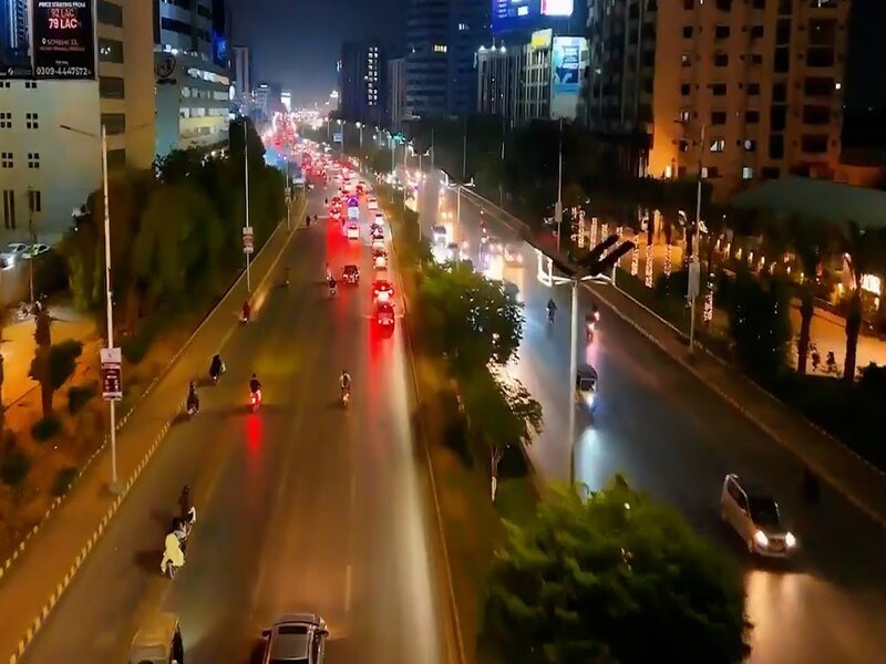 Karachi Mayor Murtaza Wahab Launches Rs1 Billion Solar Streetlight Project on Shahrah-e-Faisal