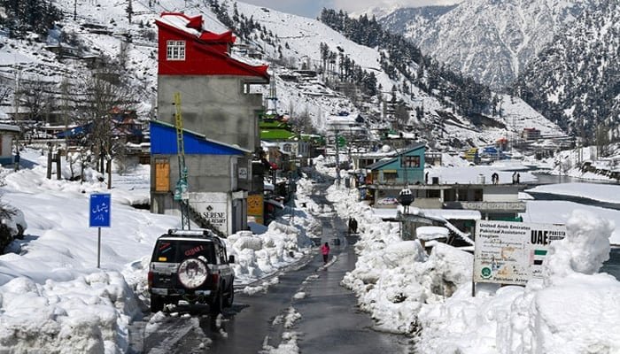 Met Office Forecasts Heavy Rain and Snow Across Pakistan
