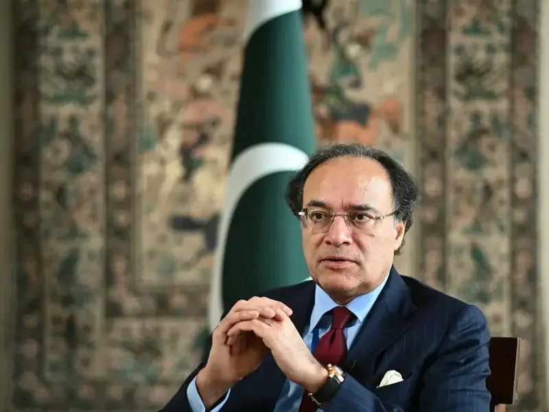 Finance Minister Praises Global Recognition of Pakistan’s $1 Billion Financing Deal