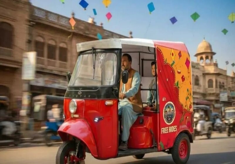 Public Forced to Pay Full Fare Despite Punjab Government’s Basant Free Ride Offer