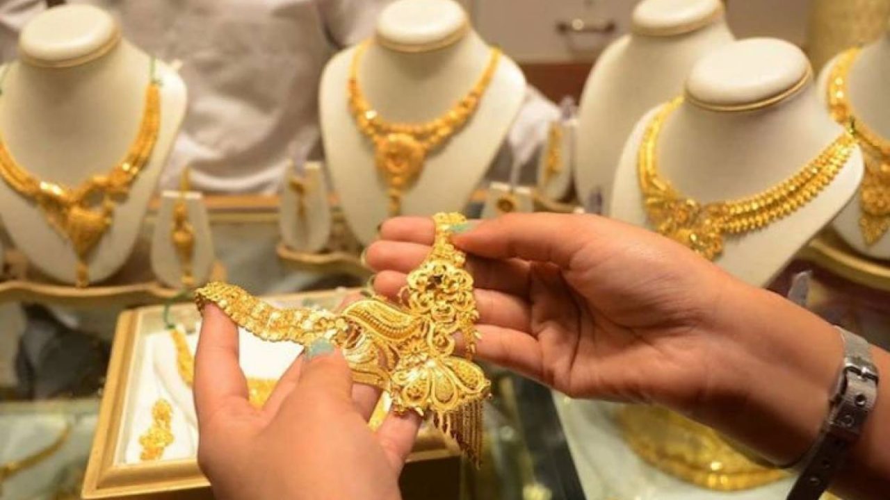 Surprising Drop in Gold Prices Today in Pakistan - Check the Latest Rates