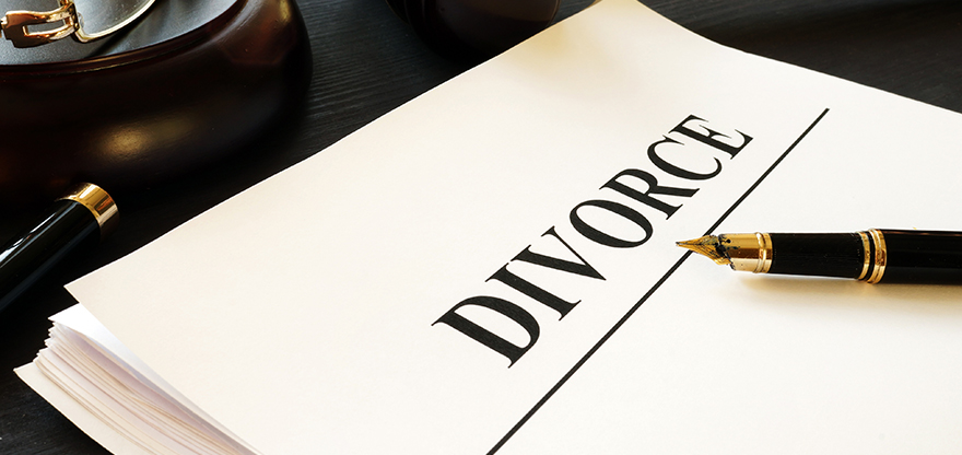 27 برس سے بیوی کو طلاق دینے کی کوشش میں مصروف 89 سالہ شخص پھر ناکام
