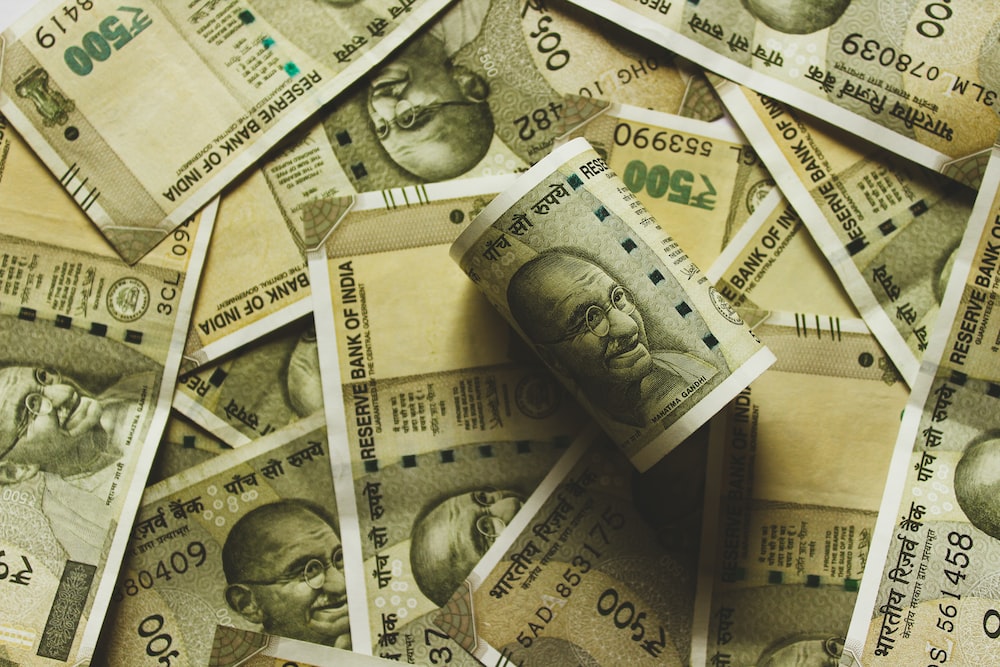 Indian Rupee Gains Ground Against AED and USD as PMI Soars to 61.0