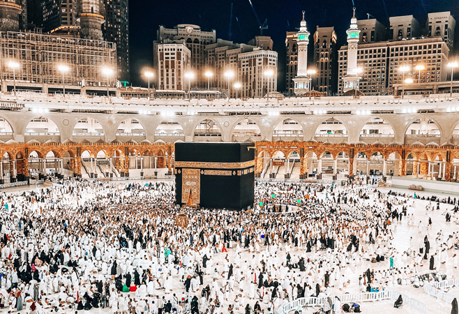 Meezan Bank Offering Exclusive Umrah Package On Easy Monthly Installments