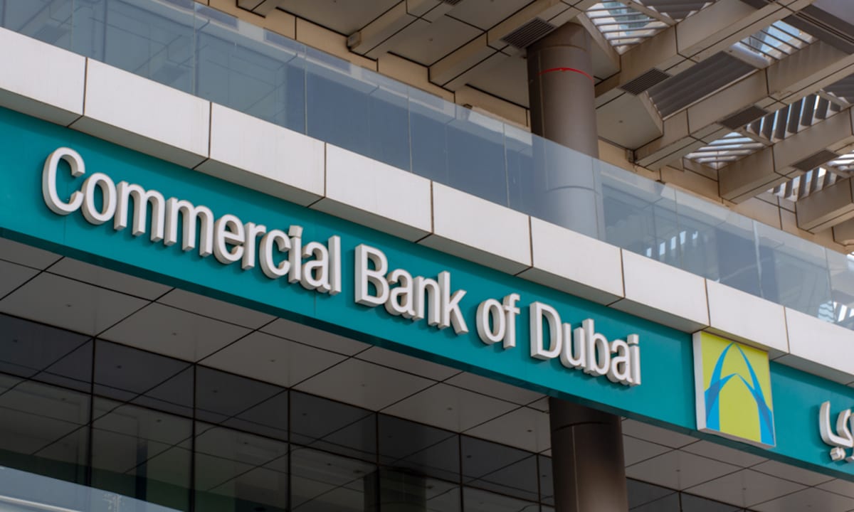Commercial Bank of Dubai Job Hiring in UAE: Salaries up to 6,000 Dirhams